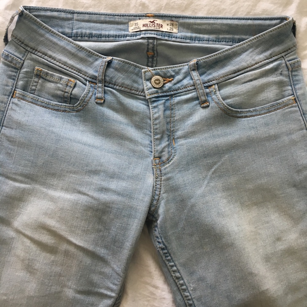 Hollister jeans